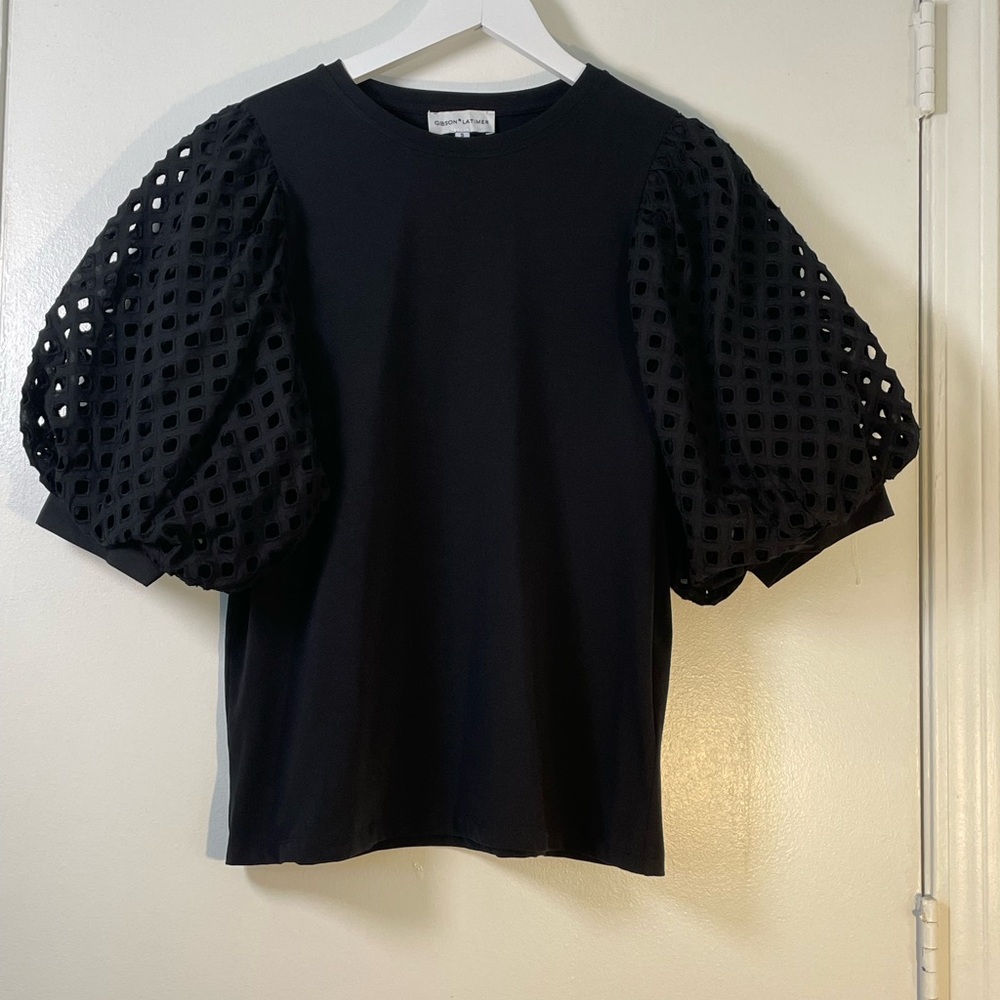 Gibson Latimer Black Eyelet Puff-Sleeve Tee